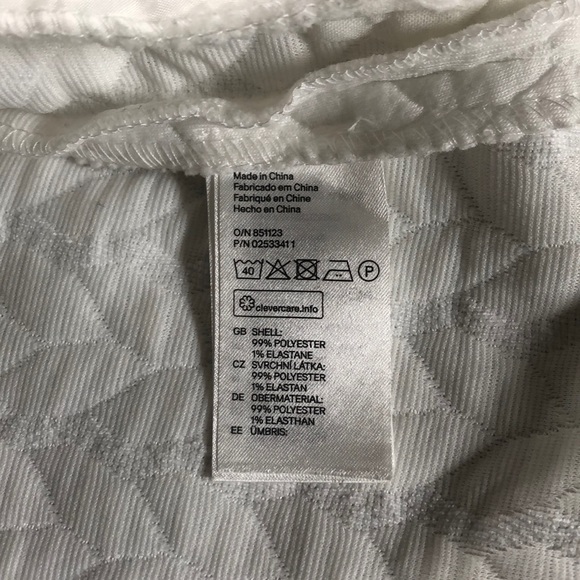 Quilted zip jacket - Picture 6 of 6